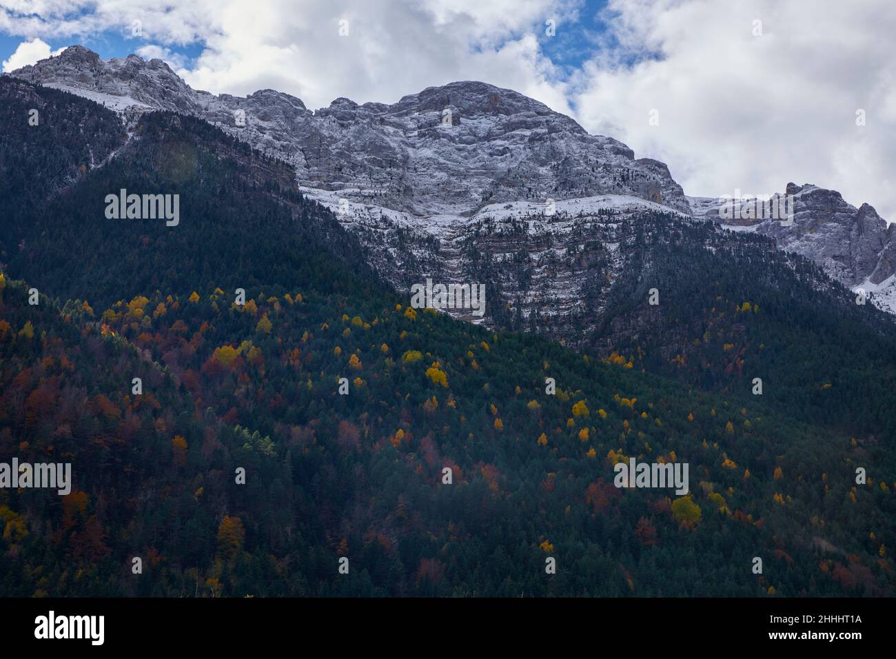 Valle de Pineta, Parque nacional de Ordesa y Monte Perdido.Huesca, Aragon (Espagne) Banque D'Images