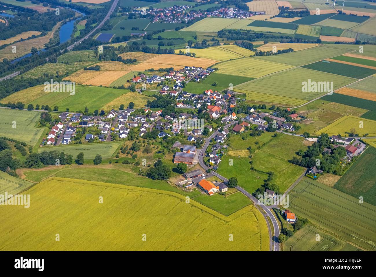 Vue aérienne, vue sur la ville de Hünningen, ense, pays aigre, Rhénanie-du-Nord-Westphalie,Allemagne, DE, Europe, impôt foncier, immobilier,photographie aérienne, antenne p Banque D'Images