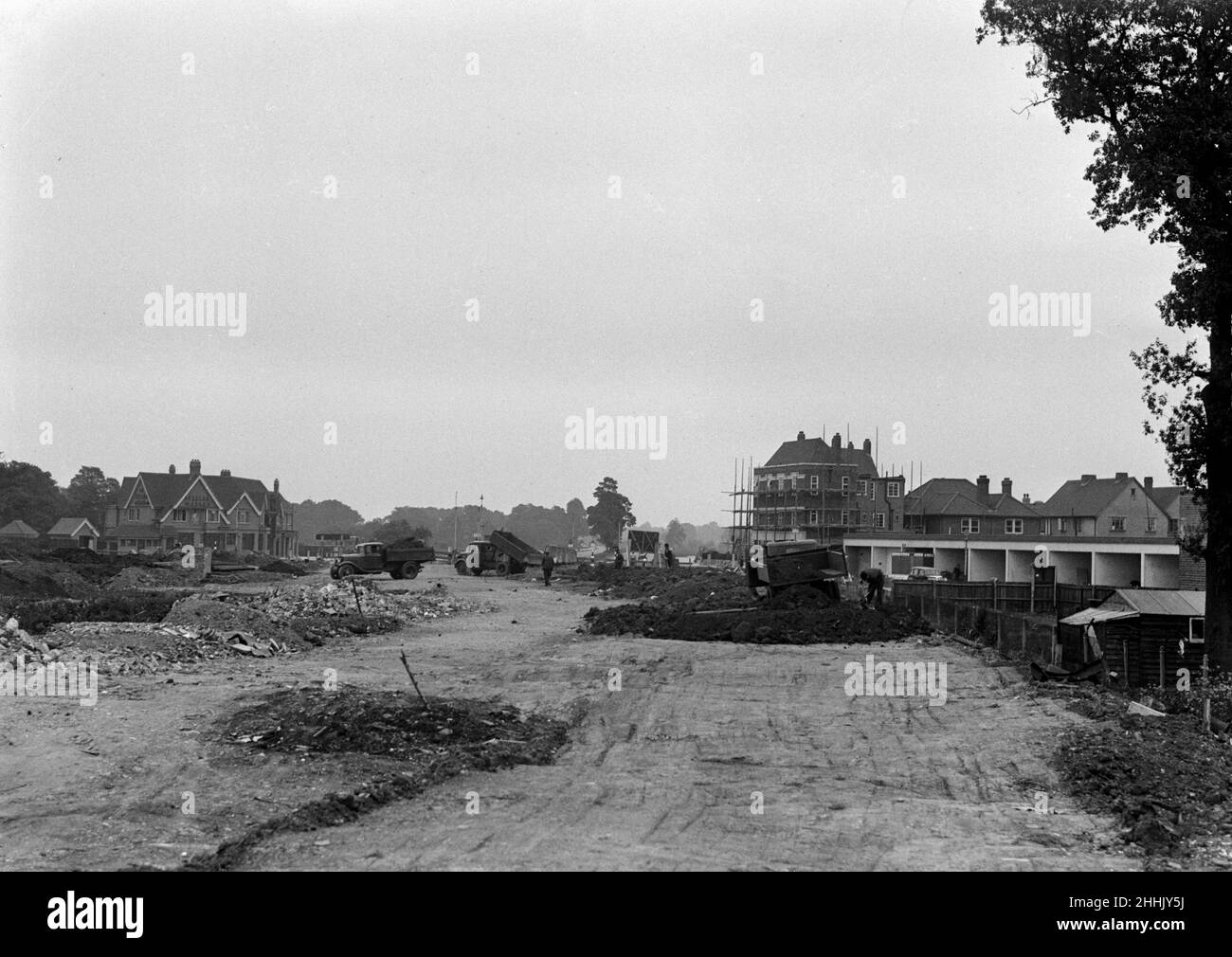 Hercies Road, nouveaux magasins en construction, Hillingdon 1936 Banque D'Images