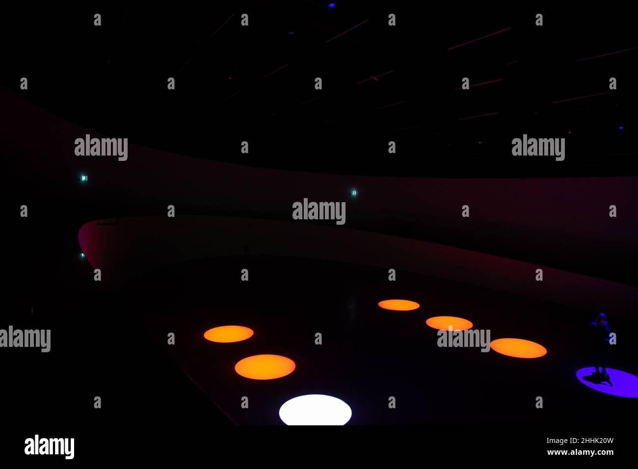 Exposition de lumière du Musée Maat Banque D'Images