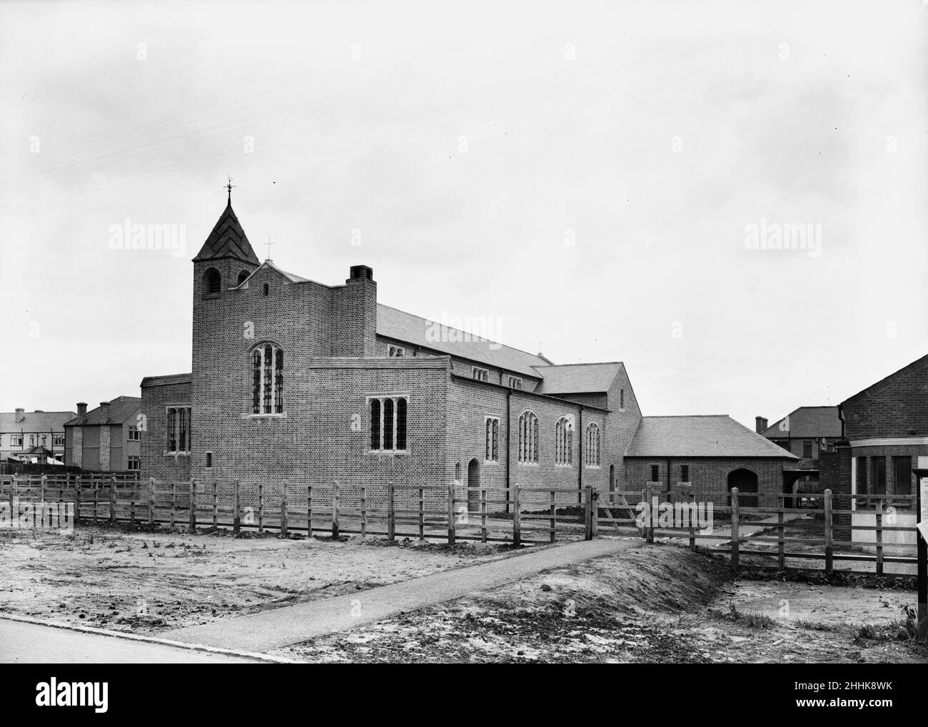 Église de la Toussaint, long Lane, Hillingdon peu de temps avant qu'elle ne soit consacrée par l'évêque de Kensington.1933 Banque D'Images