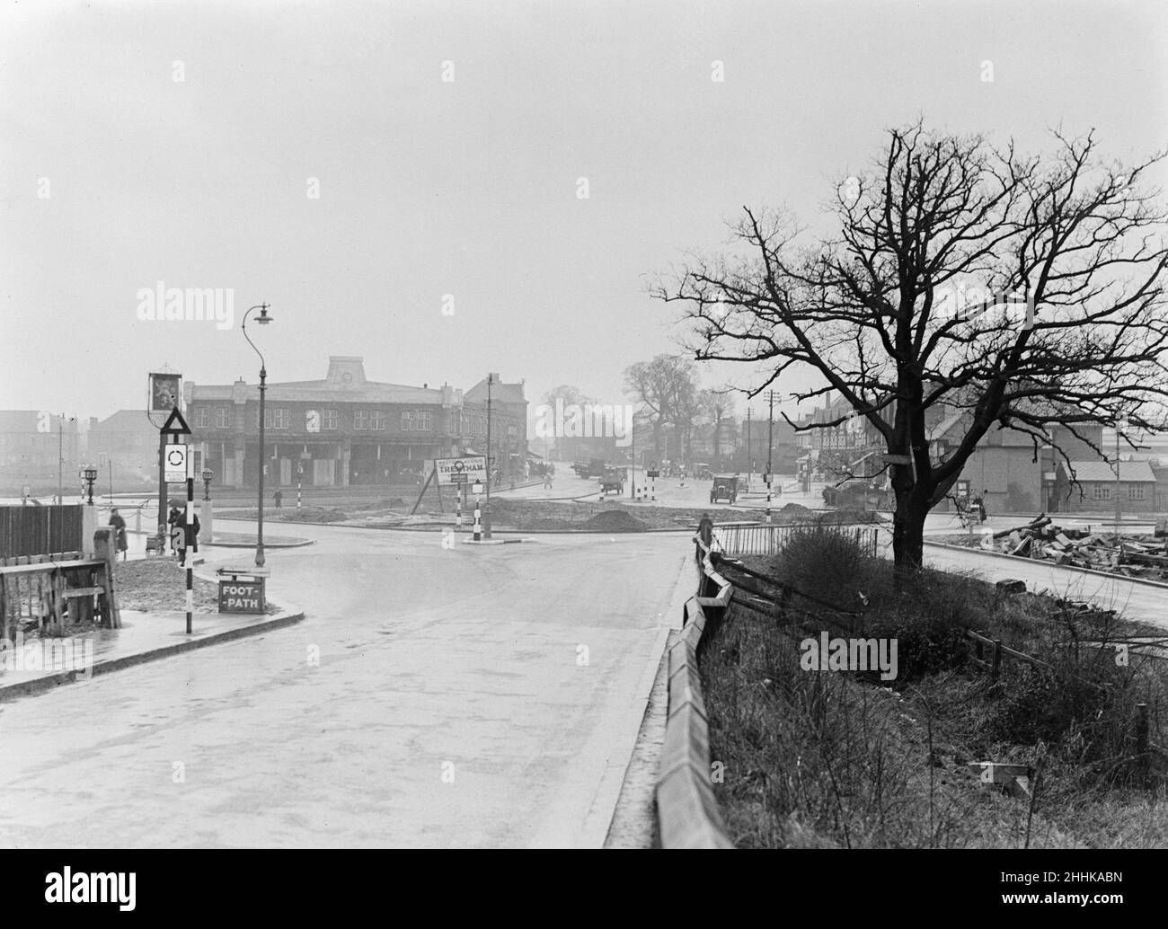 Rond-point Western Avenue, North Hillingdon, Hillingdon Circus 1936 Banque D'Images