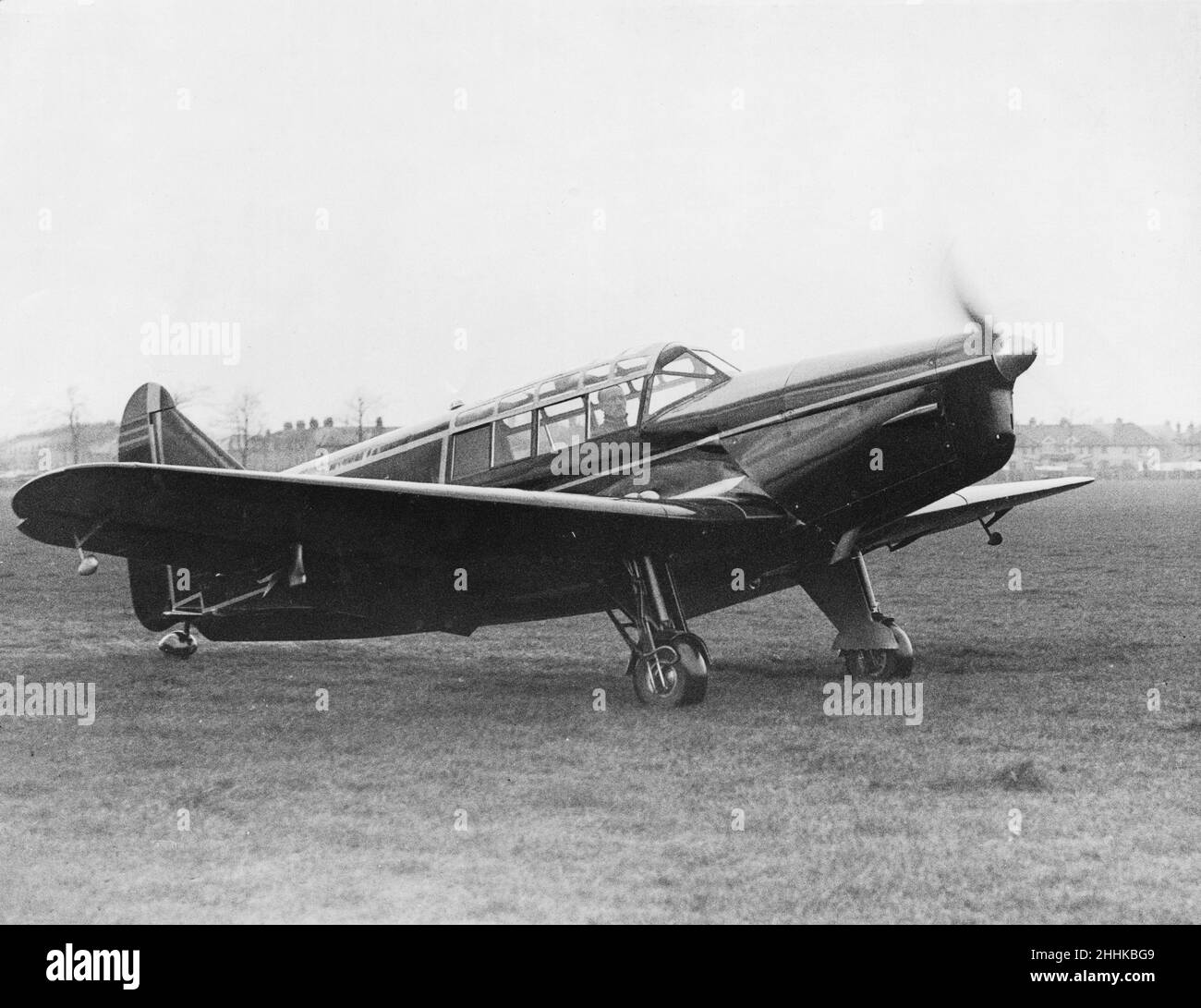 Le prototype d'avion Hendy 3308 Heck construit par l'usine Westland Aircraft à Yeovil.Enregistré G-ACTC, il a volé pour la première fois en juillet 1934. L'avion a ensuite établi un nouveau record pour le vol du Cap vers l'Angleterre de 6 jours, 8 heures et 27 minutes en novembre 1936. Banque D'Images