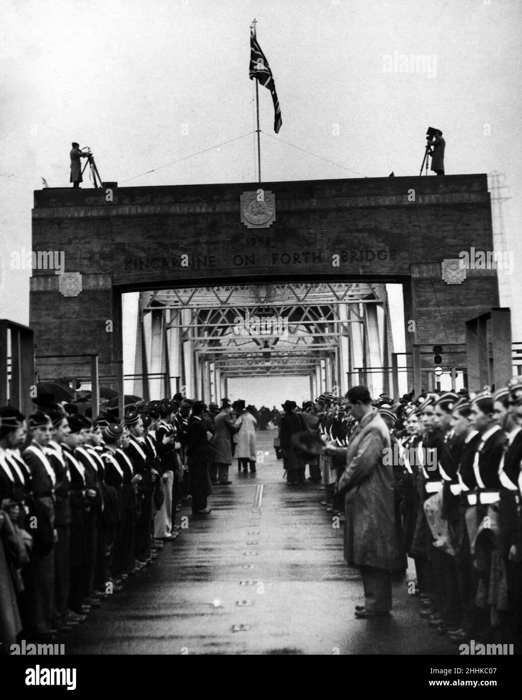 Ouverture de Kincardine sur Forth Bridge par les gouverneurs des comtés de Fife, Stirling et Clackmannanshire.30th octobre 1936. Banque D'Images