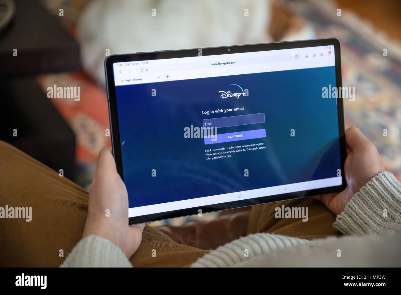 Grèce Athènes, janvier 23 2022.Disney plus, logo du service d'abonnement en streaming vidéo en ligne sur l'écran de la tablette numérique. Banque D'Images