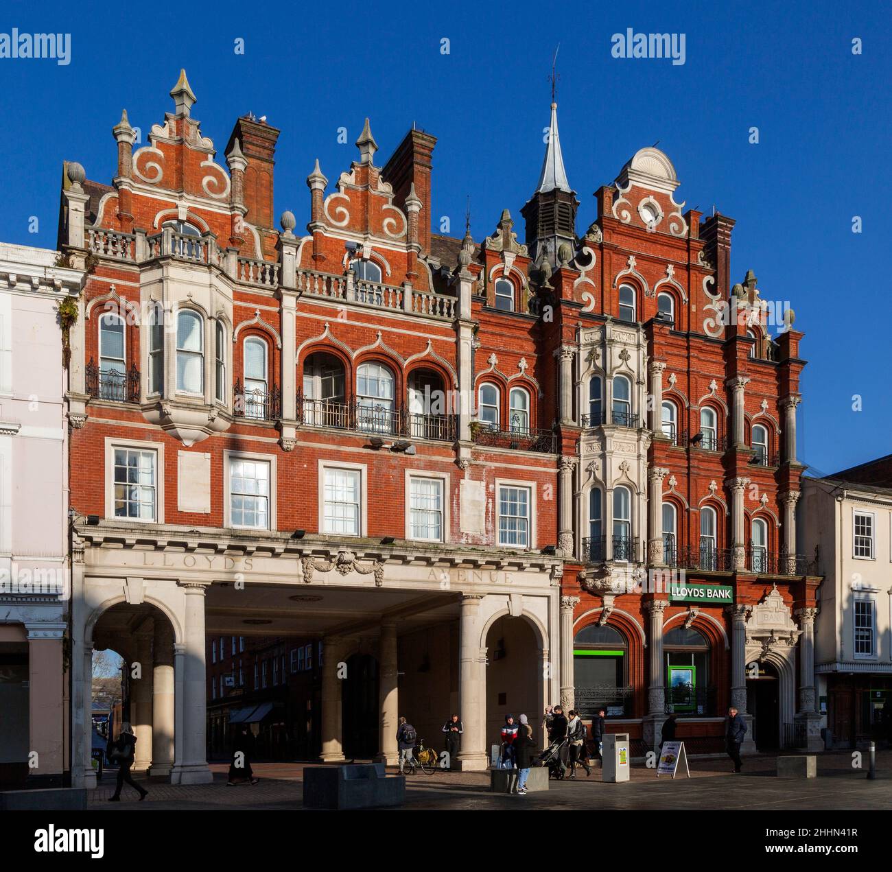 Lloyds Bank Building, The Cornhill, Ipswich, Suffolk, Angleterre,Conception britannique par Thomas W. Cotman 1890 Banque D'Images