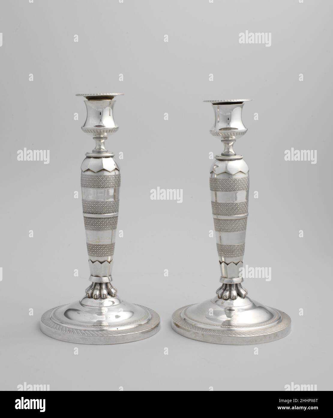 Paire de chandeliers ca.1821–30 Carl Heinrich Hoffmann Allemand.Paire de chandeliers 232013 Banque D'Images