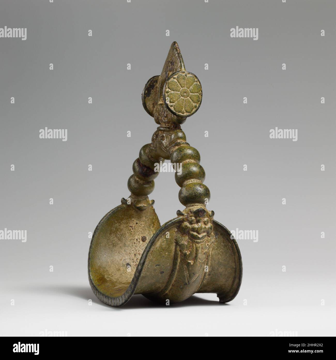 Sculpture, Craneo De Cálao Grande Fundido En Bronce - 1,9 Kg - 23 Cm Bronze Peint A Froid