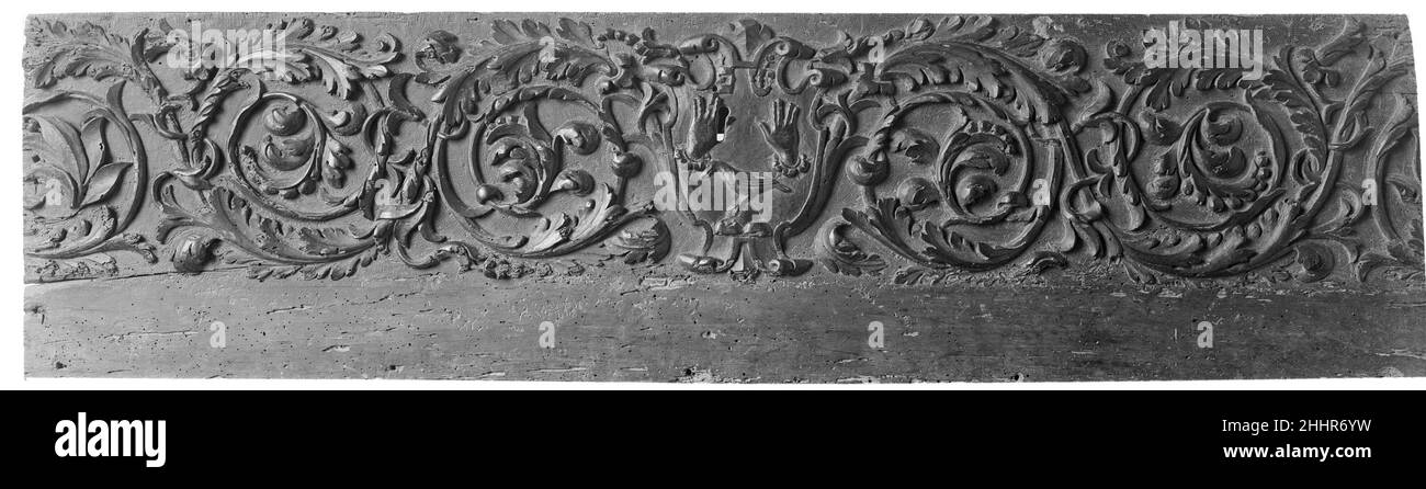 Poitrine 16th siècle italien, Bologne.Poitrine avant.Italien, Bologne.16th siècle.Bois sculpté.Meubles en bois Banque D'Images