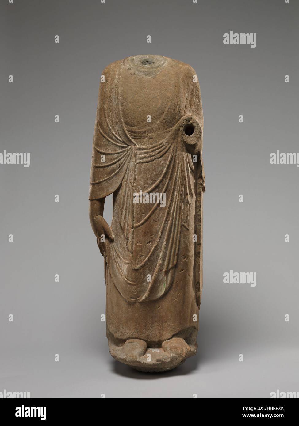 Gardien bouddhiste (peut-être Kasyapa) fin 6th–7th siècle Chine.Gardien bouddhiste (peut-être Kasyapa) 61776 Banque D'Images