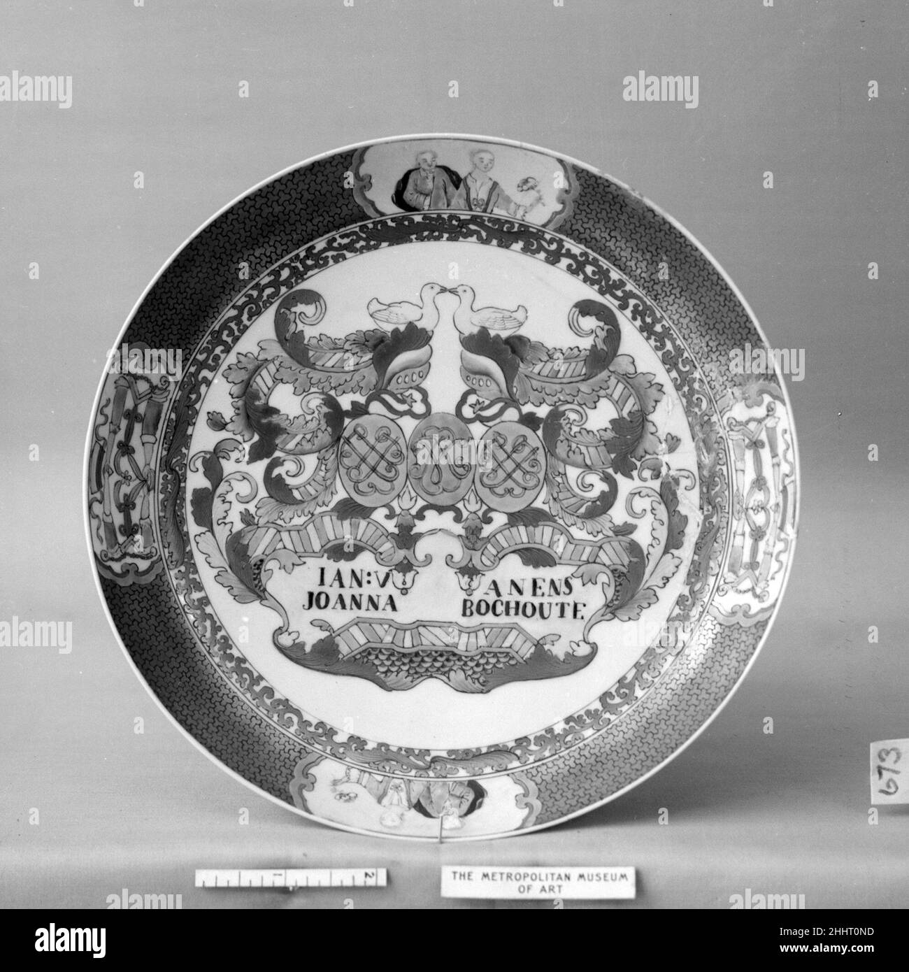 Plaque env.1730 Chinois, pour le marché néerlandais.Plaque.Chinois, pour le marché néerlandais. CA.1730. Porcelaine à pâte dure.Céramique-porcelaine-exportation Banque D'Images