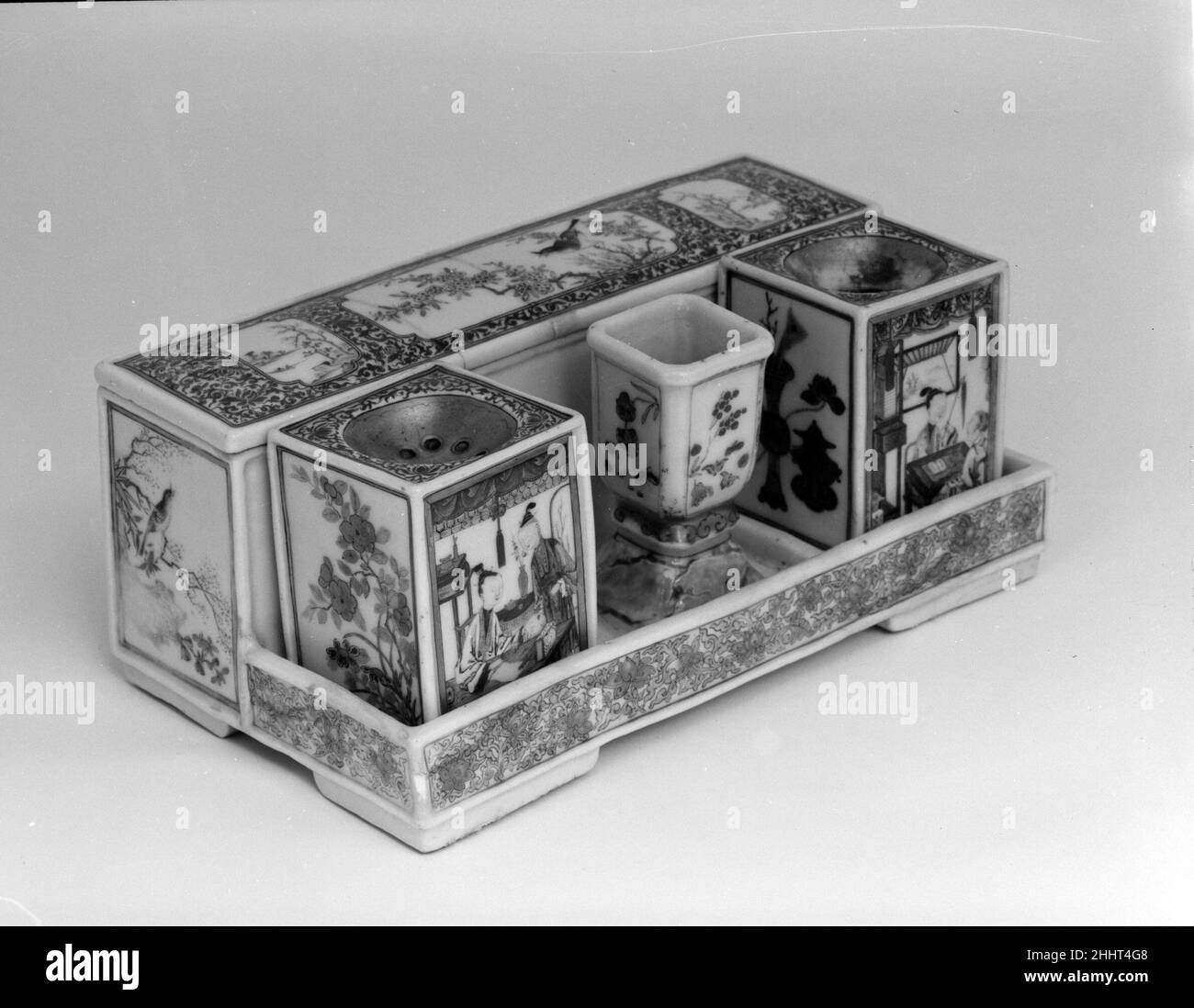 Inkstand 1750–70 Chinois, pour le marché européen.Support.Chinois, pour le marché européen.1750–70.Porcelaine à pâte dure.Céramique-porcelaine-exportation Banque D'Images