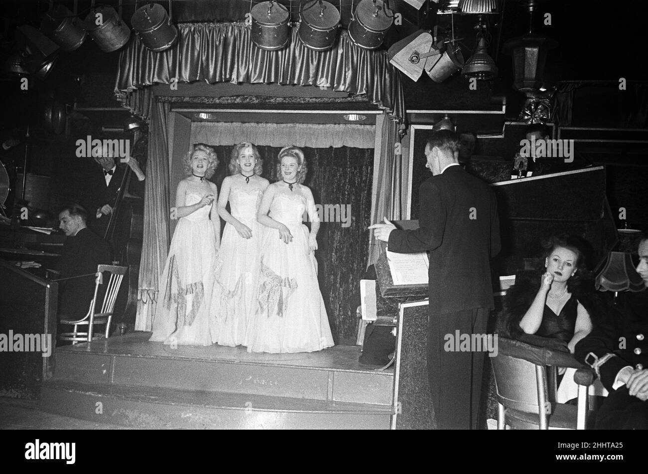 Le Cabaret Club.Juillet 1946 Banque D'Images