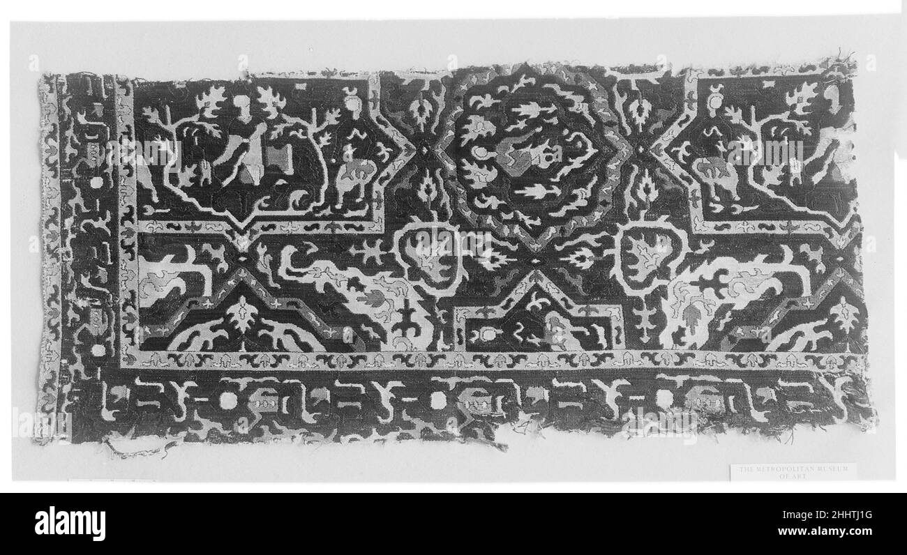 Fragment textile 17th siècle.Fragment textile.17th siècle.Soie sur laine.Attribué à l'Iran.Textiles brodés Banque D'Images