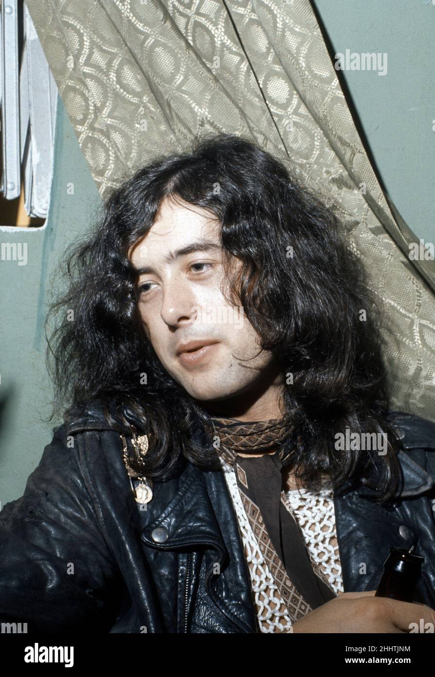 Jimmy page de LED Zeppelin Backstage au Fillmore East à New York juin 25 1969 crédit: Jeffrey Mayer / Rock négatifs / MediaPunch Banque D'Images