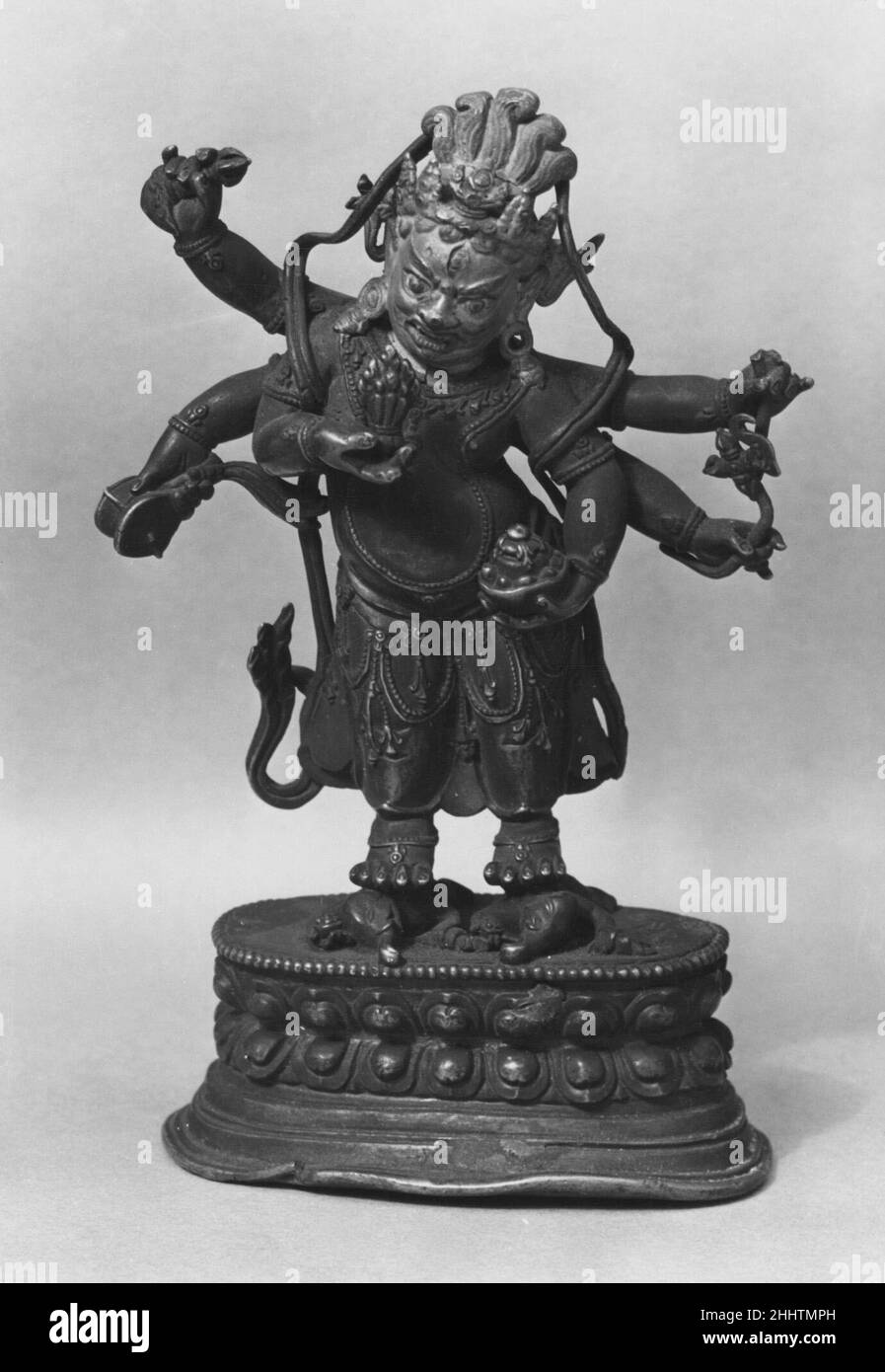 Mahakala son-dkar 18th siècle Tibet.Mahakala son-dkar.Tibet.18th siècle.Bronze.Sculpture Banque D'Images