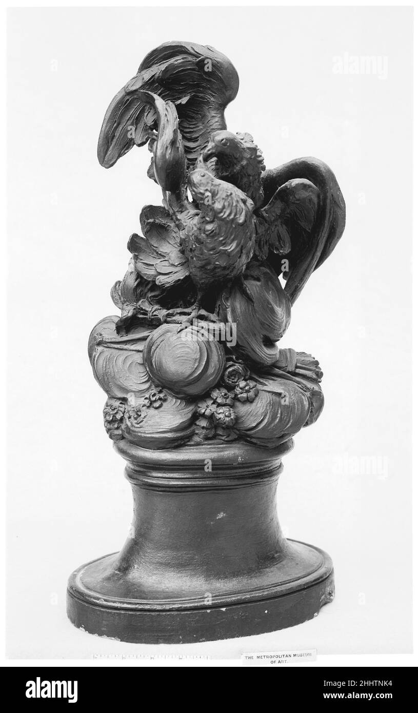 Deux pigeons français de la première moitié du 18th siècle.Deux pigeons.Français. Première moitié du 18th siècle.Terre cuite.Sculpture Banque D'Images