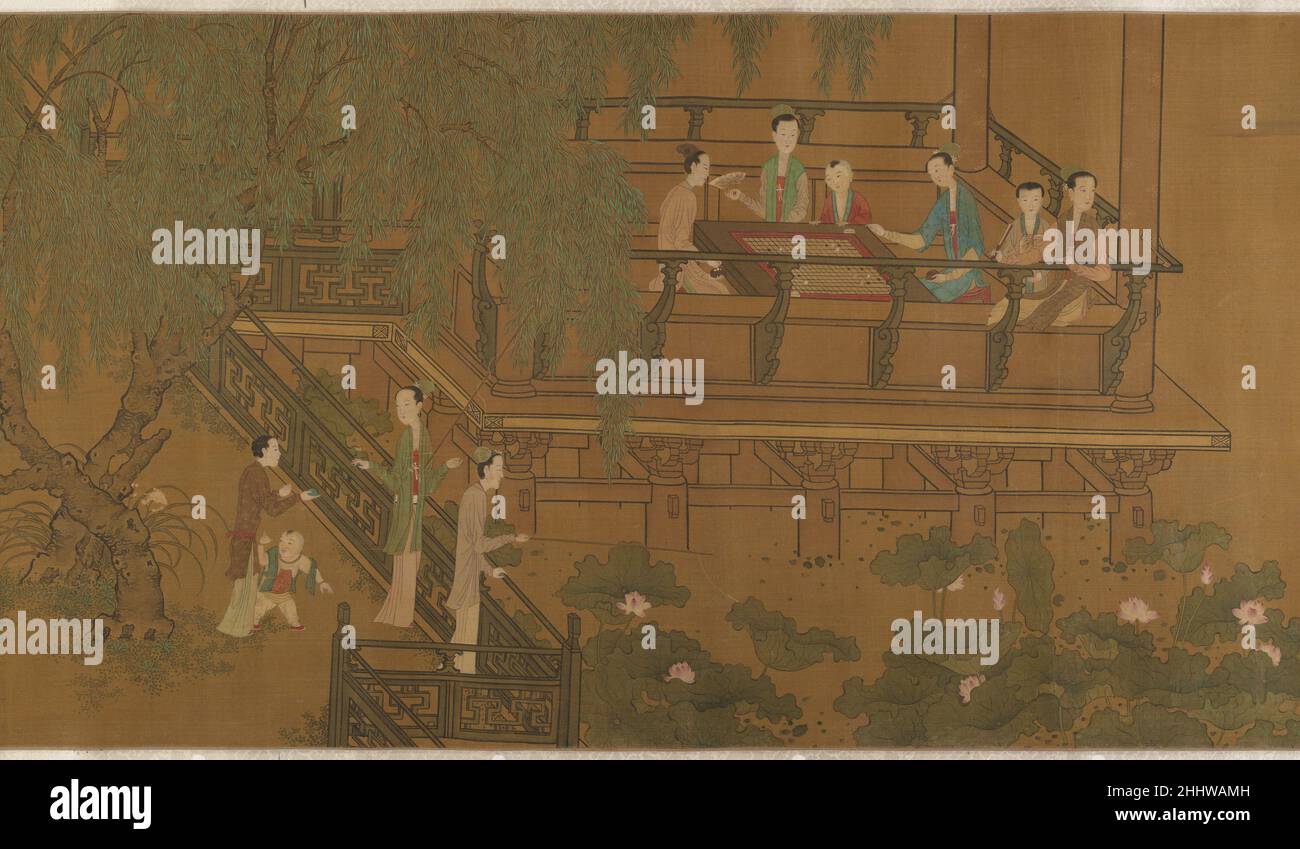 Les femmes et les enfants dans un jardin artiste non identifié les femmes et les enfants se rassemblent dans un cadre élégant entouré d'un étang de lotus en pleine fleur.La scène d'ouverture est centrée sur une paire de femmes jouant au jeu de société weiqi dans un pavillon au bord de l'eau.Vers la fin du défilement, une deuxième vignette montre une femme qui se prépare à jouer une zither préparée par son accompagnateur.Le weiqi et la musique sont deux des « quatre », un ensemble de capacités considérées de rigueur pour l'élite académique.On peut supposer que le défilement contenait autrefois des vignettes mettant en vedette les deux autres – calligraphie et peinture – qui ont été perdues.W Banque D'Images