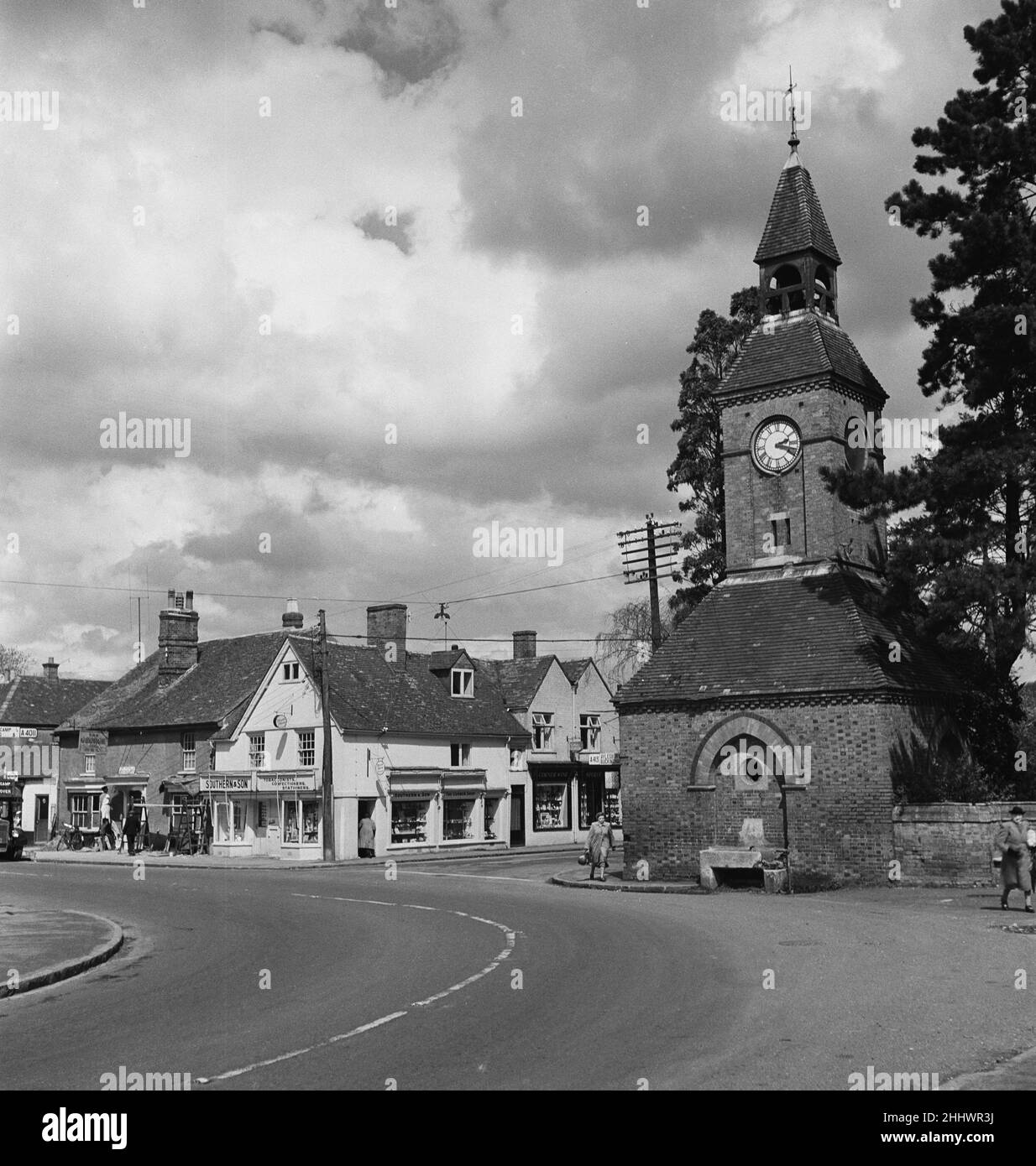 La Tour de l'horloge à Wendover, Buckinghamshire.Vers 1950. Banque D'Images