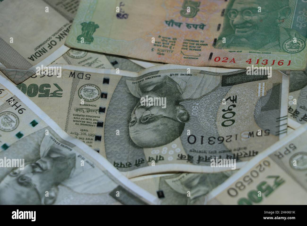 nouvelle monnaie indienne cinq cents roupies. Banque D'Images