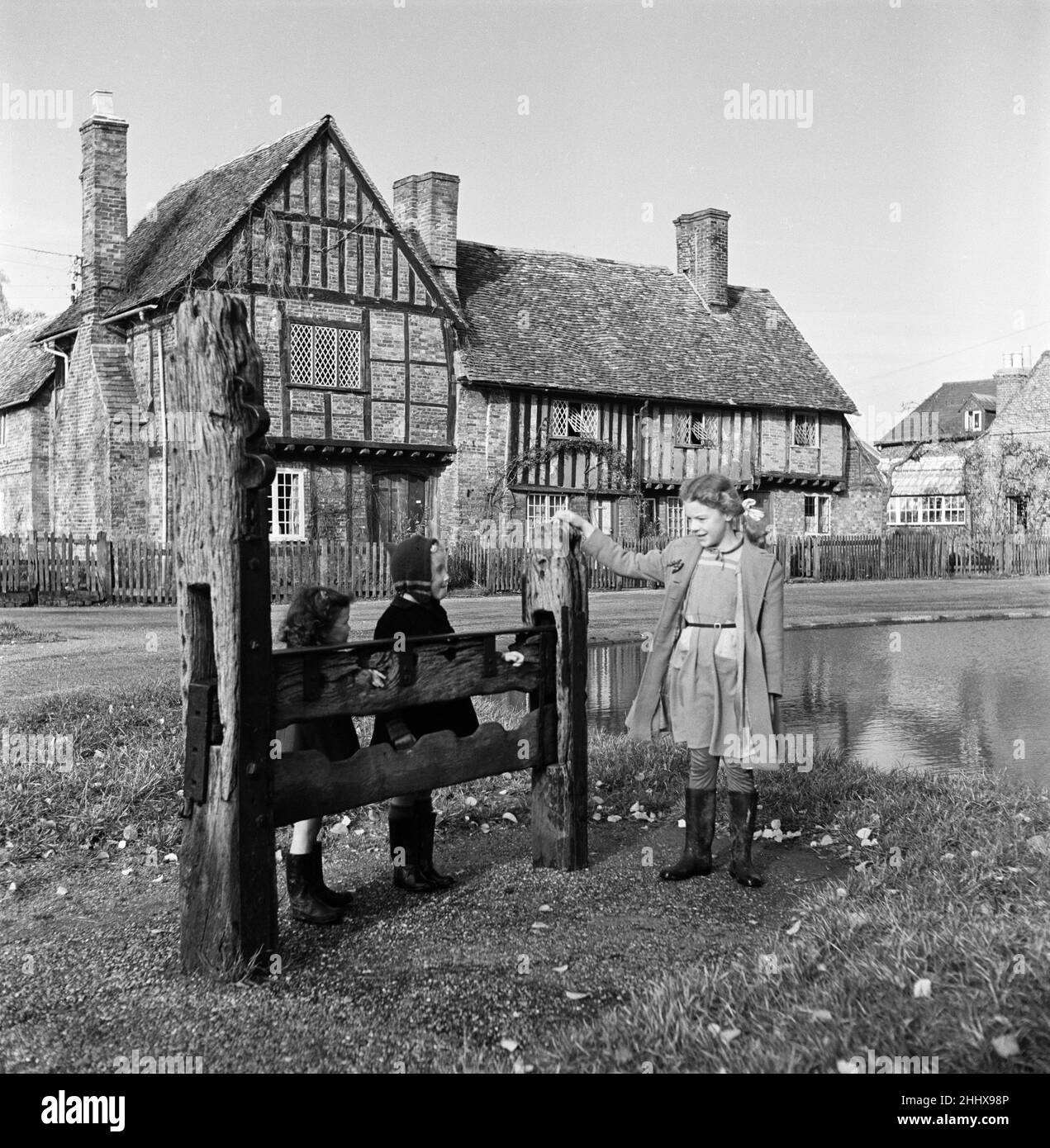 Les stocks à Aldbury, Hertfordshire.Vers 1950. Banque D'Images