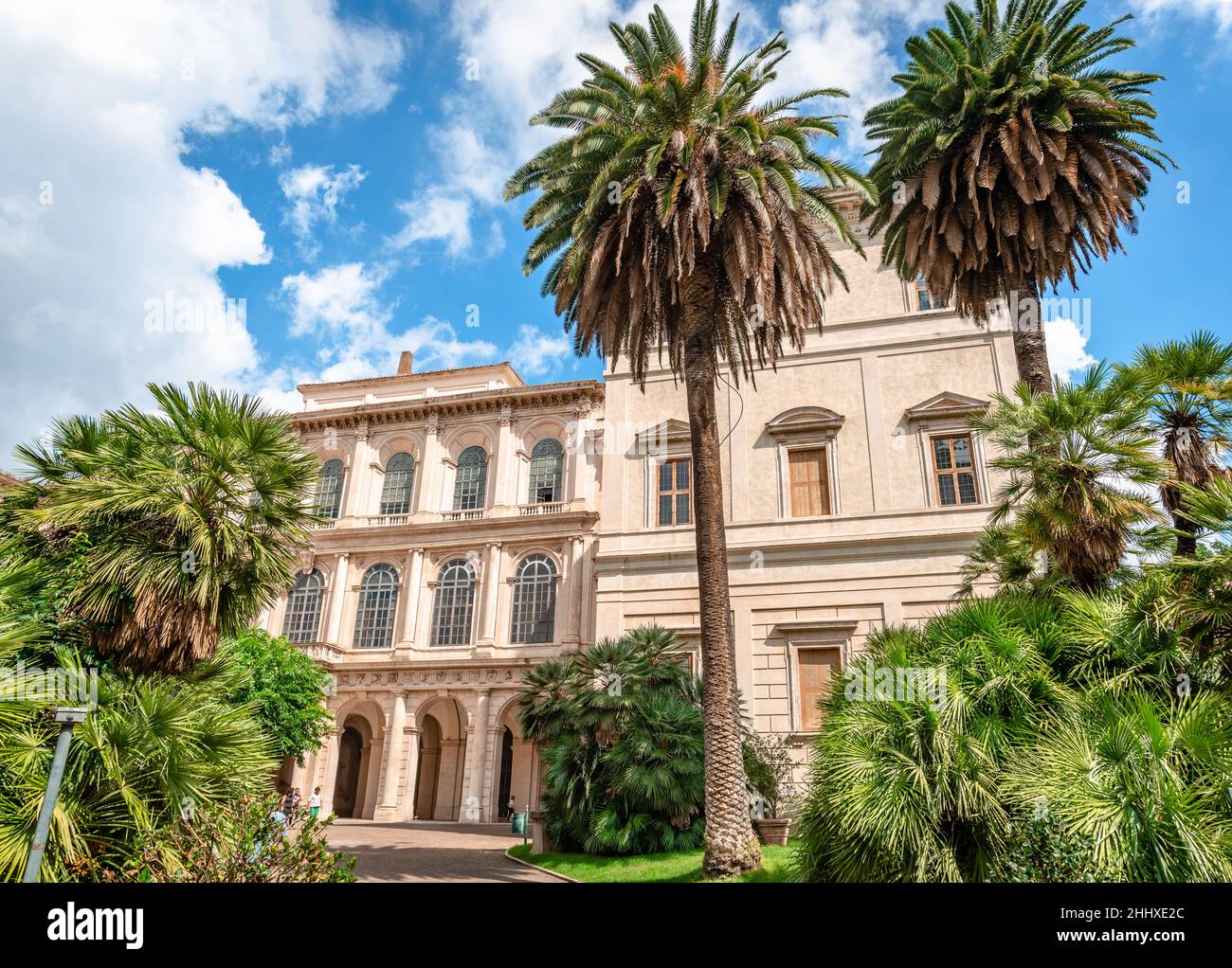 Palazzo Barberini, un palais datant de 17th ans qui abrite la Galleria Nazionale d'Arte Antica, sur la via delle Quattro Fontane. Banque D'Images