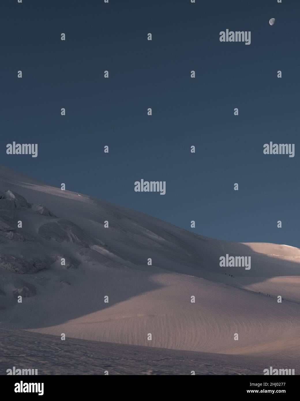 Sur le chemin jusqu'à Strahlhorn Banque D'Images