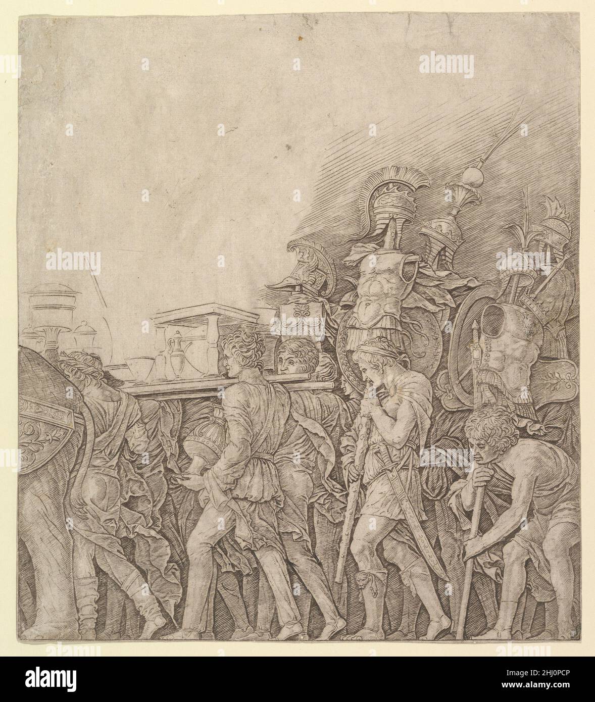 Triomphe de César : les soldats portant des trophées ca.1490 Ecole italienne d'Andrea Mantegna pleine de contrastes tonaux riches et de vigueur expressive, cette gravure reproduit une scène célèbre des triomphes de César, une série de neuf toiles peintes par Mantegna entre 1500 et 1507 pour la famille Gonzaga à Mantua (aujourd'hui dans la Collection Royale,Palais de Hampton court).Les porteurs de corselet, la sixième scène des triomphes de Mantegna, représentent une procession d’hommes et de garçons en robe classique portant le butin de la victoire – pièces de monnaie, assiettes et trophées d’armure royale.La manière très descriptive de la figue Banque D'Images