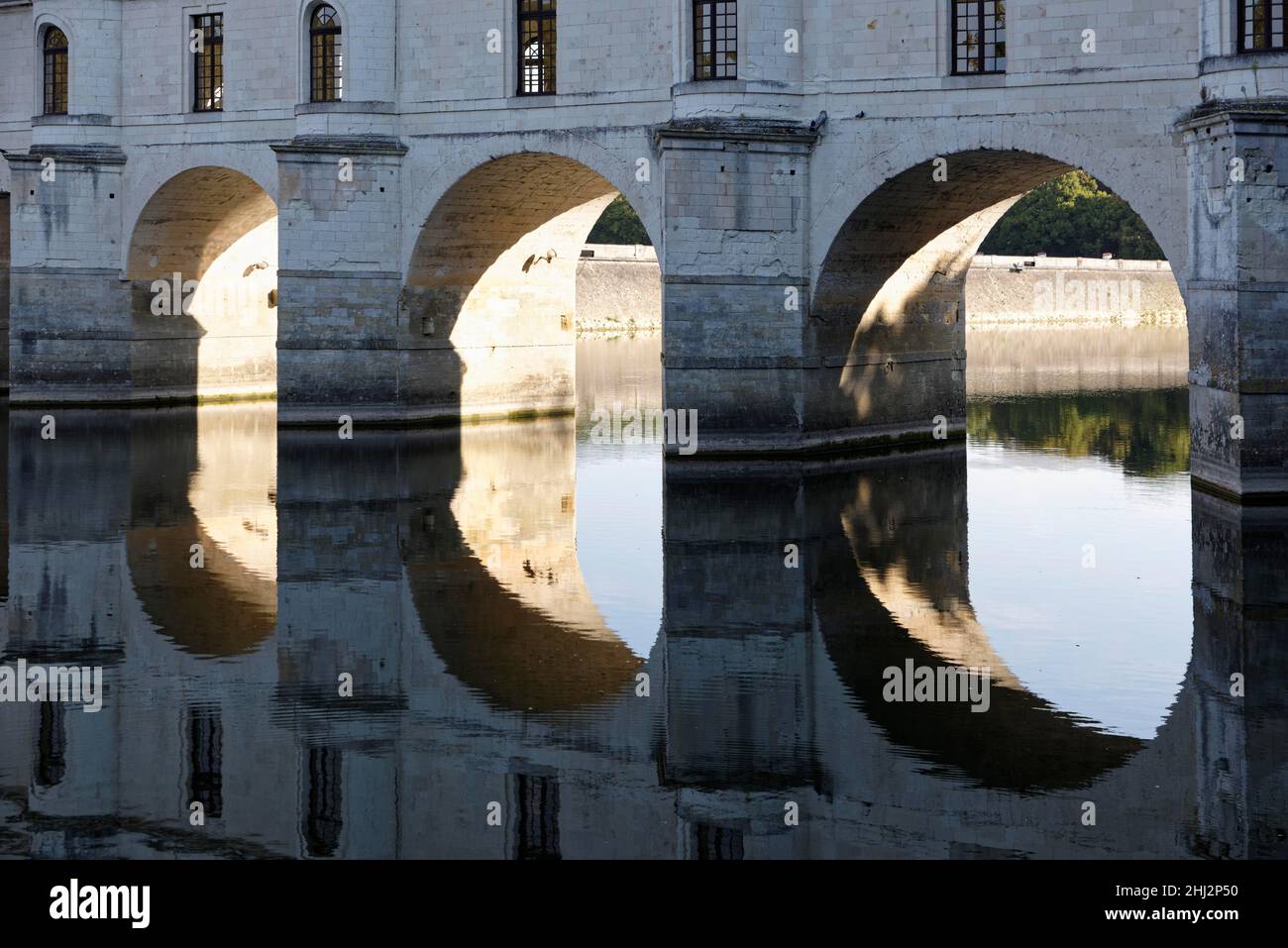 Château de Chenonceau, Rivière le cher, réflexion, Chenonceaux, Centre,France Banque D'Images