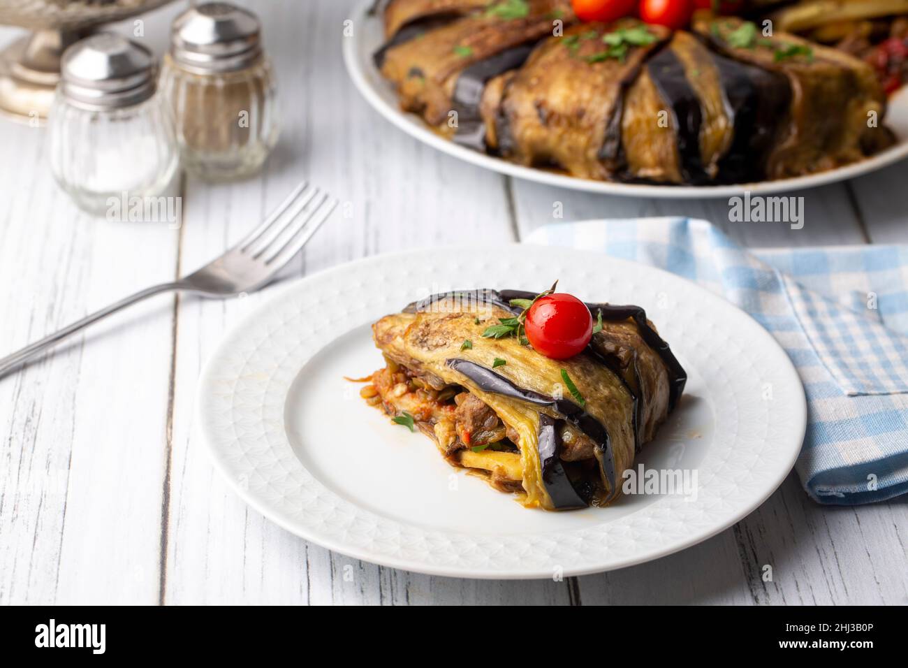 Délicieux plats traditionnels turcs, plat d'aubergine à la viande (nom turc ; kapama patlican) Banque D'Images