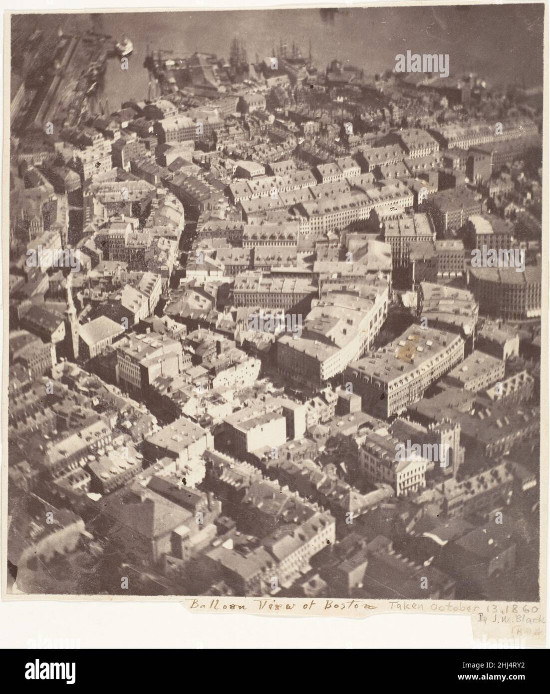 Boston, comme l'aigle et l'OIE sauvage le voyez 1860 James Wallace Black American après Southworth et Hawes, le partenariat de John Whipple et James Black a été le plus important à Boston.La carrière de Black a commencé humblement en 1845 en tant que chef polisseur de plaques dans deux studios daguerreiens locaux.En 1852, il a été apprenti chez Whipple, et en quatre ans, il a été associé de la firme.Entre 1857 et 1860, Black a géré l'entreprise à lui seul, tandis que Whipple a terminé une exploration scientifique de trois ans des corps célestes à l'observatoire de Harvard College.Moins intéressé par l'astronomie ou l'abstrait Banque D'Images