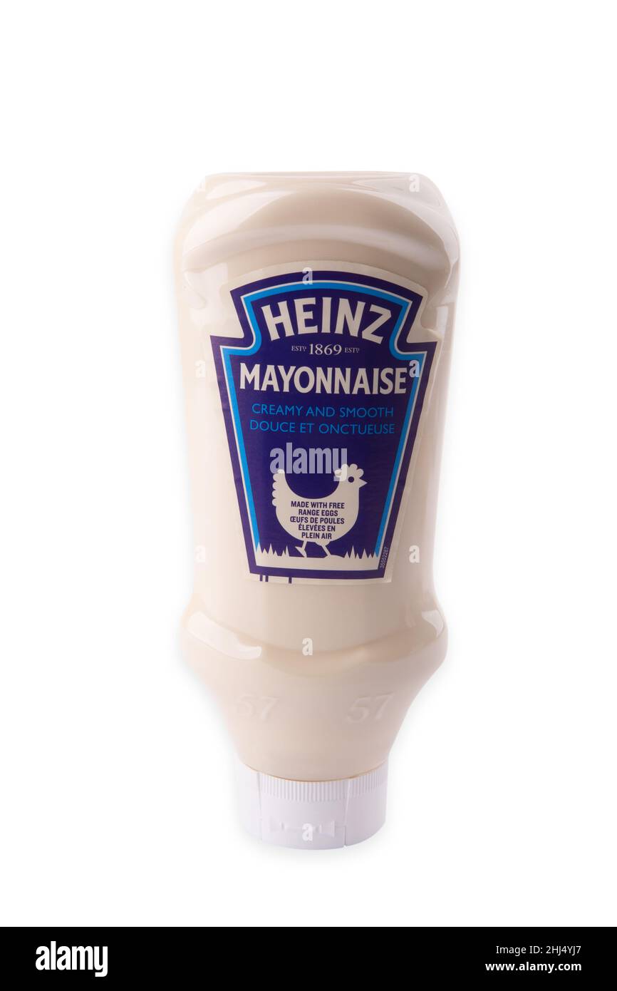 WETZLAR, ALLEMAGNE 2021-12-01: Bouteille de HEINZ mayonaise.Henry John Heinz était un entrepreneur américain qui, à l'âge de 25 ans, a co-fondé un petit cavalier Banque D'Images