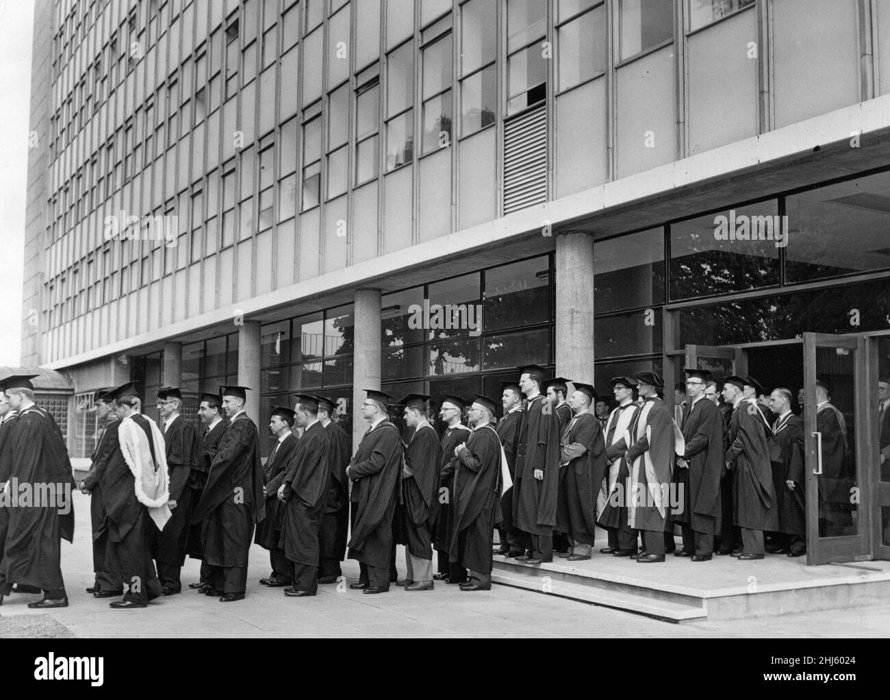 Procession universitaire, Lanchester College of Technology, Coventry, 13th mai 1961. Banque D'Images