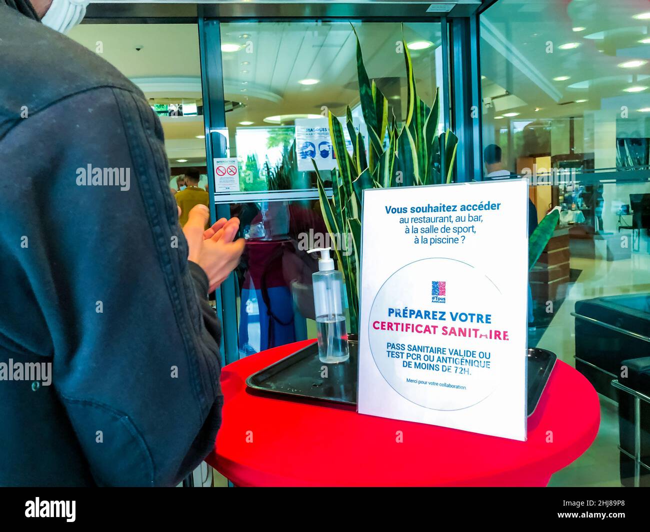 Nantes, France, détail, Covid-19 Covid-Pass Santé dans Hôtel, passe vaccinal, défis de santé publique Banque D'Images