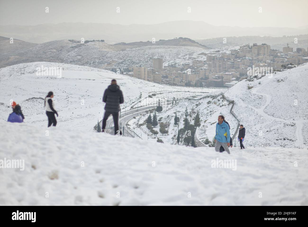 La tempête d'Elpis couvre Jérusalem avec de la neige Banque D'Images