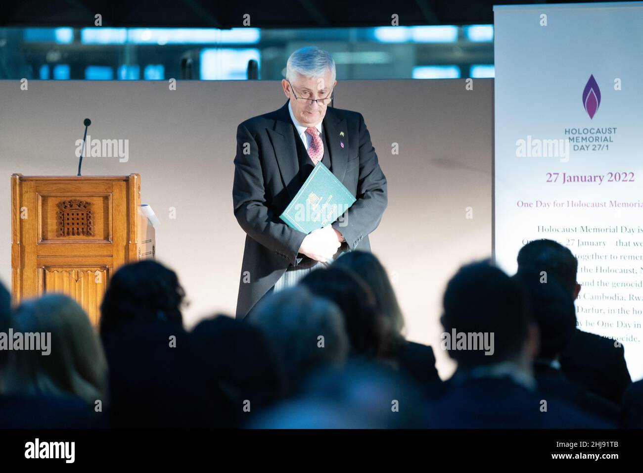 Le Président de la Chambre des communes Sir Lindsay Hoyle dirige une cérémonie pour souligner le jour commémoratif de l'Holocauste aux chambres du Parlement à Londres.Date de la photo: Jeudi 27 janvier 2022. Banque D'Images