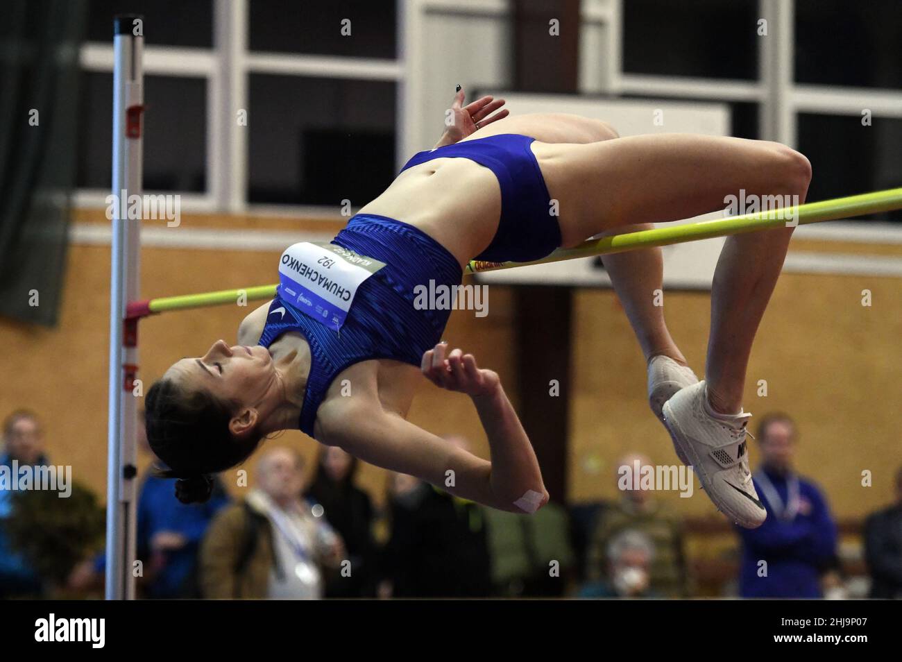 Kladno, République tchèque.27th janvier 2022.La gagnante Yuliya Chumachenko d'Ukraine, lors de sa tentative de saut en hauteur lors du Kladno Indoor 2022, une série de niveau de bronze en intérieur de tournée continentale World Athletics à Kladno, République Tchèque, le 27 janvier 2022.Crédit : Katerina Sulova/CTK photo/Alamy Live News Banque D'Images