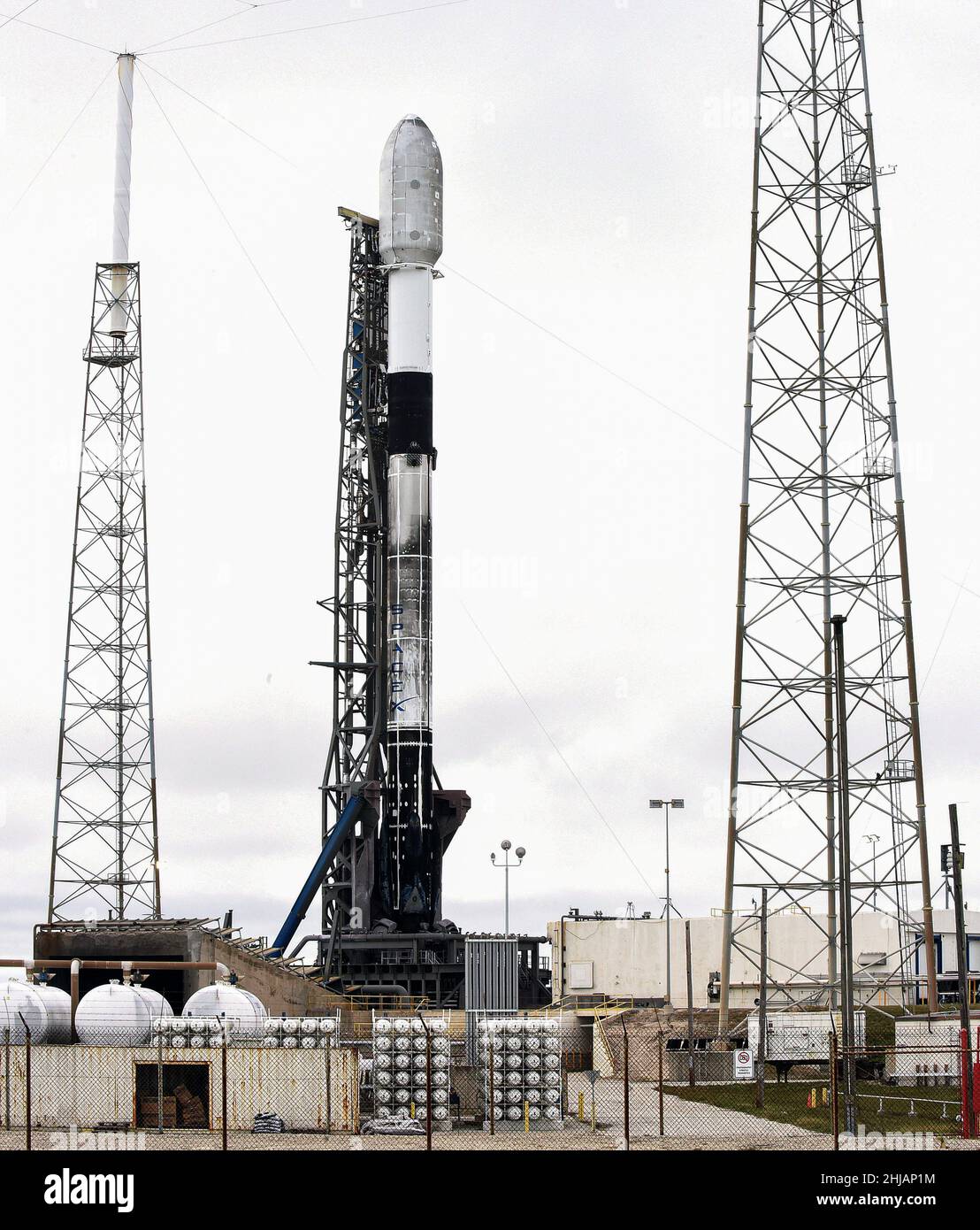 Cape Canaveral, ÉtatsUnis.27th janvier 2022.Une fusée SpaceX Falcon 9