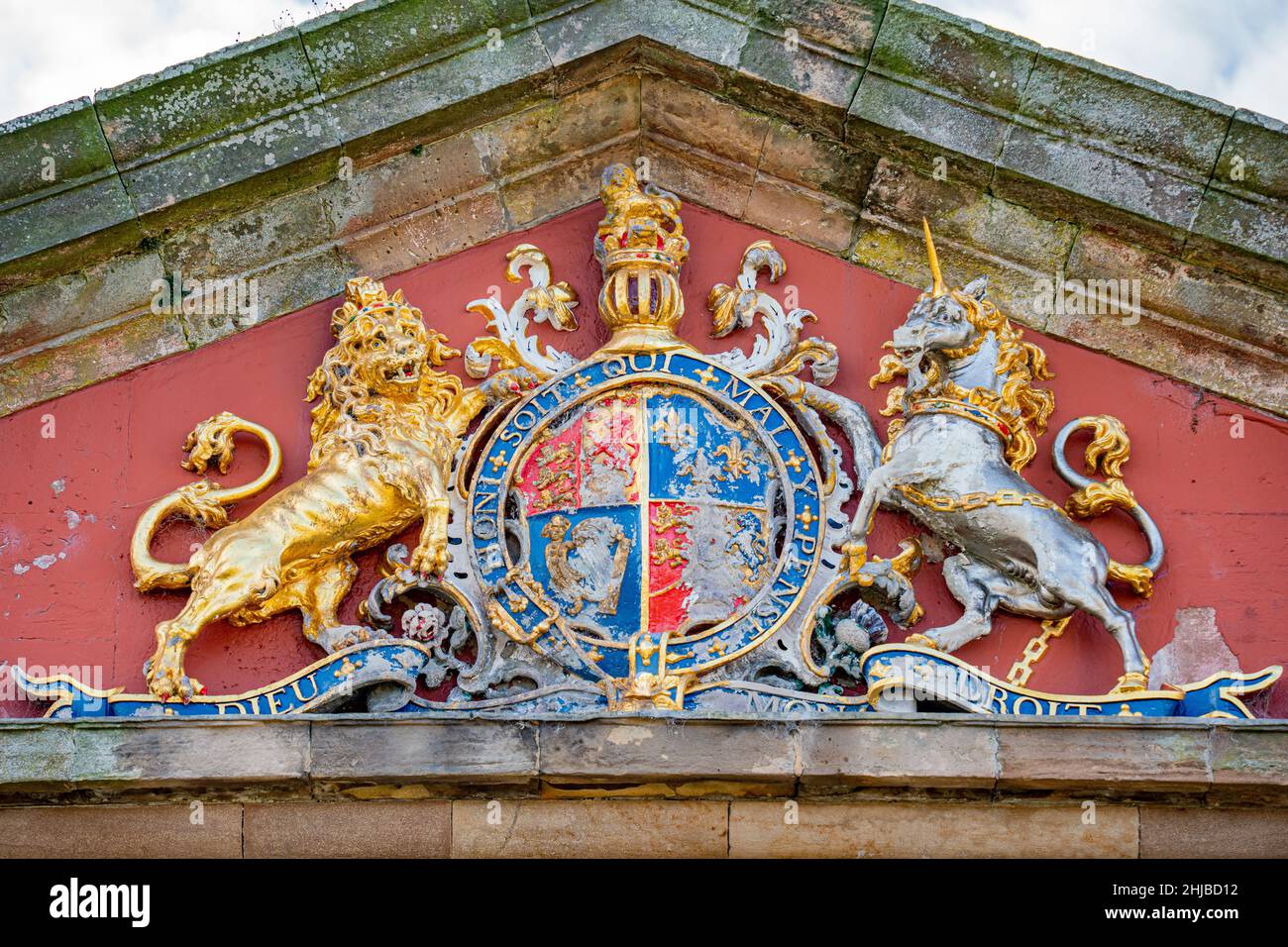 Dieu et mon droit, Dieu et ma droite, devise, monarque du Royaume-Uni, armoiries, monarque britannique, armoiries royales de Grande-Bretagne, fort George. Banque D'Images