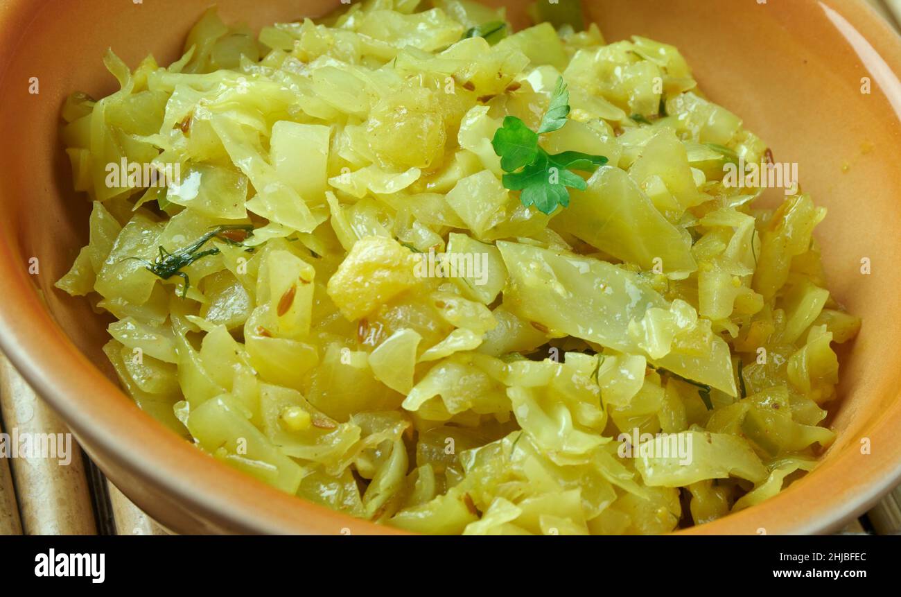 Ogulinski Kiseli Kupus - Croatie la sauce à l'Ogulin est faite par fermentation du chou Banque D'Images