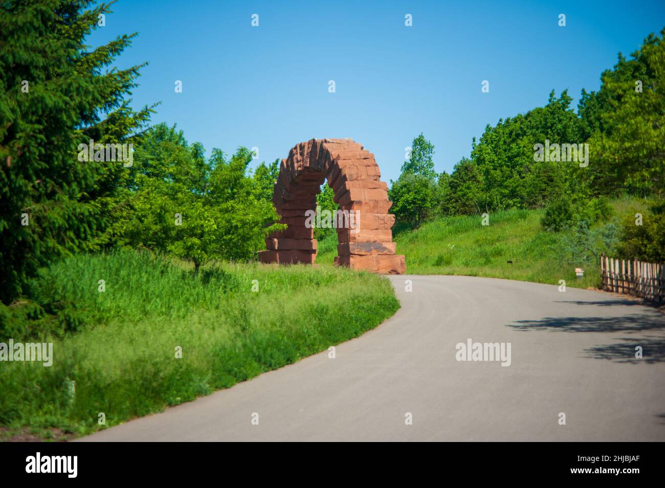 Grand Rapids, MI USA - 30 mai 2016 : Grand Rapids Arch dans le jardin Frederik Meijer Banque D'Images