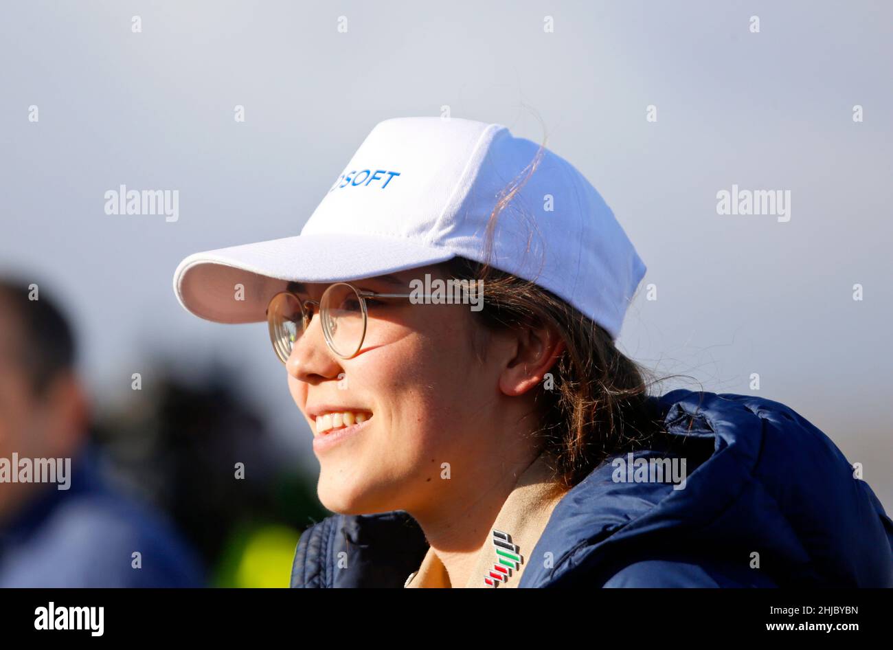 Aéroport international de Courtrai-Wevelgem, Belgique.Zara Rutherford,  pilote britannique de 19 ans, complète son odyssée de 5 mois en volant seul  autour de lui monde Photo Stock - Alamy