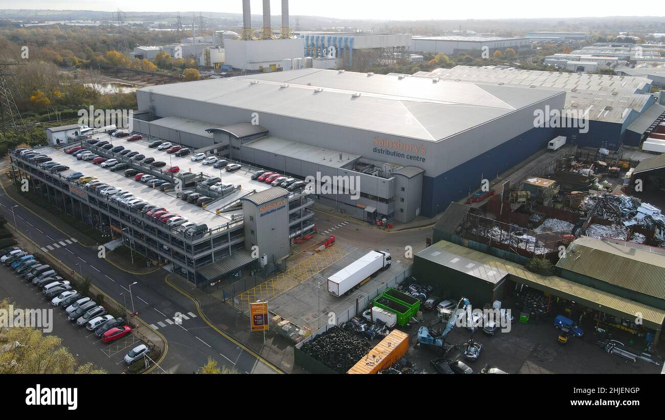 Sainsbury's distribution Centre - Rye Park, Hoddesdon Hertfordshire vue sur le Drone aérien Banque D'Images