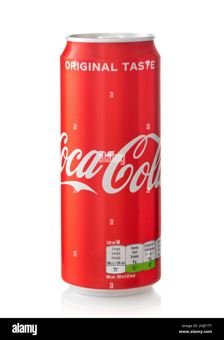 LONDRES, Royaume-Uni - 22 JANVIER 2022: Coca Cola Original soda drink en  canette sur blanc Photo Stock - Alamy