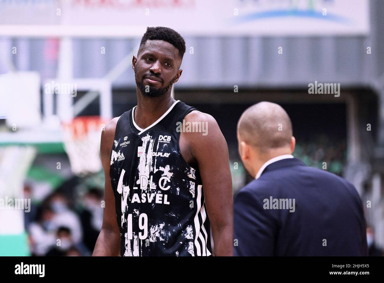 Youssoupha FALL (19) de LDLC ASVEL lors du championnat français, BetClic ELITE basketball match entre Nanterre 92 et LDLC ASVEL le 29 janvier 2022 au Palais des Sports Maurice Thorez à Nanterre, France - photo Ann-Dee Lamour / CDP MEDIA / DPPI Banque D'Images