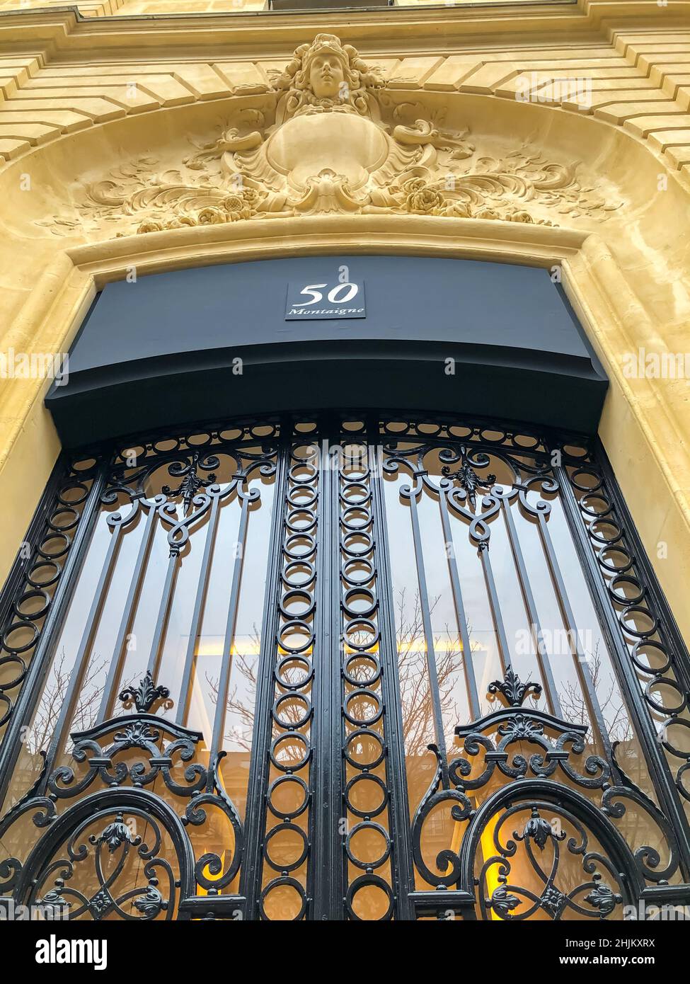 Paris, France, boutiques de mode de luxe, magasin Ralph Lauren, avenue  Montaigne Photo Stock - Alamy