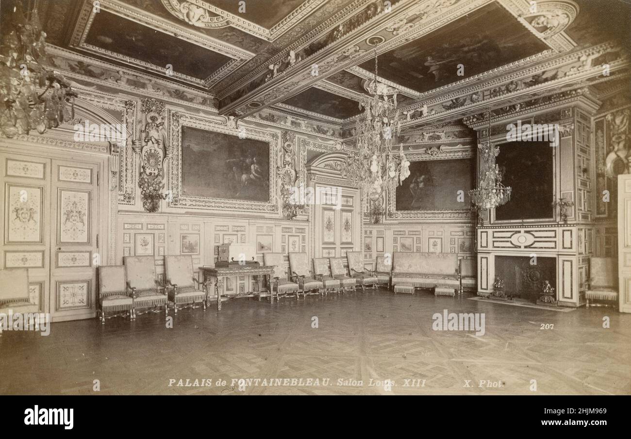 Photographie antique vers 1890 de la salle Louis XIII du Palais Royal de Fontainebleau à Paris, France.SOURCE: PHOTOGRAPHIE ORIGINALE D'ALBUMINE Banque D'Images