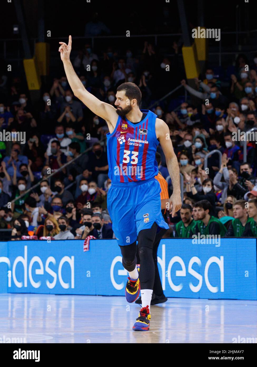 Nikola Mirotic du FC Barcelone pendant le match de la Ligue Endesa entre le FC Barcelone et le Club Joventut Badalona au Palau Blaugrana à Barcelone, Espagne. Banque D'Images