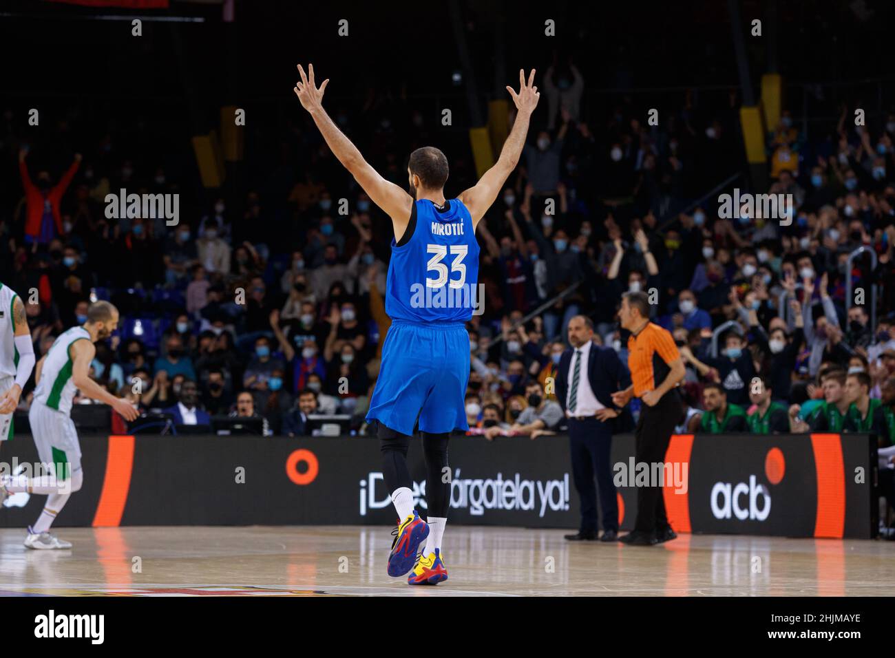 Nikola Mirotic du FC Barcelone pendant le match de la Ligue Endesa entre le FC Barcelone et le Club Joventut Badalona au Palau Blaugrana à Barcelone, Espagne. Banque D'Images