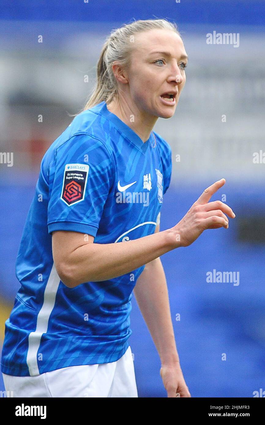 Birmingham, Royaume-Uni.30th janvier 2022.Birmingham, Angleterre, janvier 30t Louise Quinn (Birmingham City 4) dirige son équipe lors du match de la coupe Womens FA entre Birmingham City et Sunderland au stade St Andrews de Birmingham, Angleterre Karl W Newton/Sports Press photo Credit: SPP Sport Press photo./Alamy Live News Banque D'Images